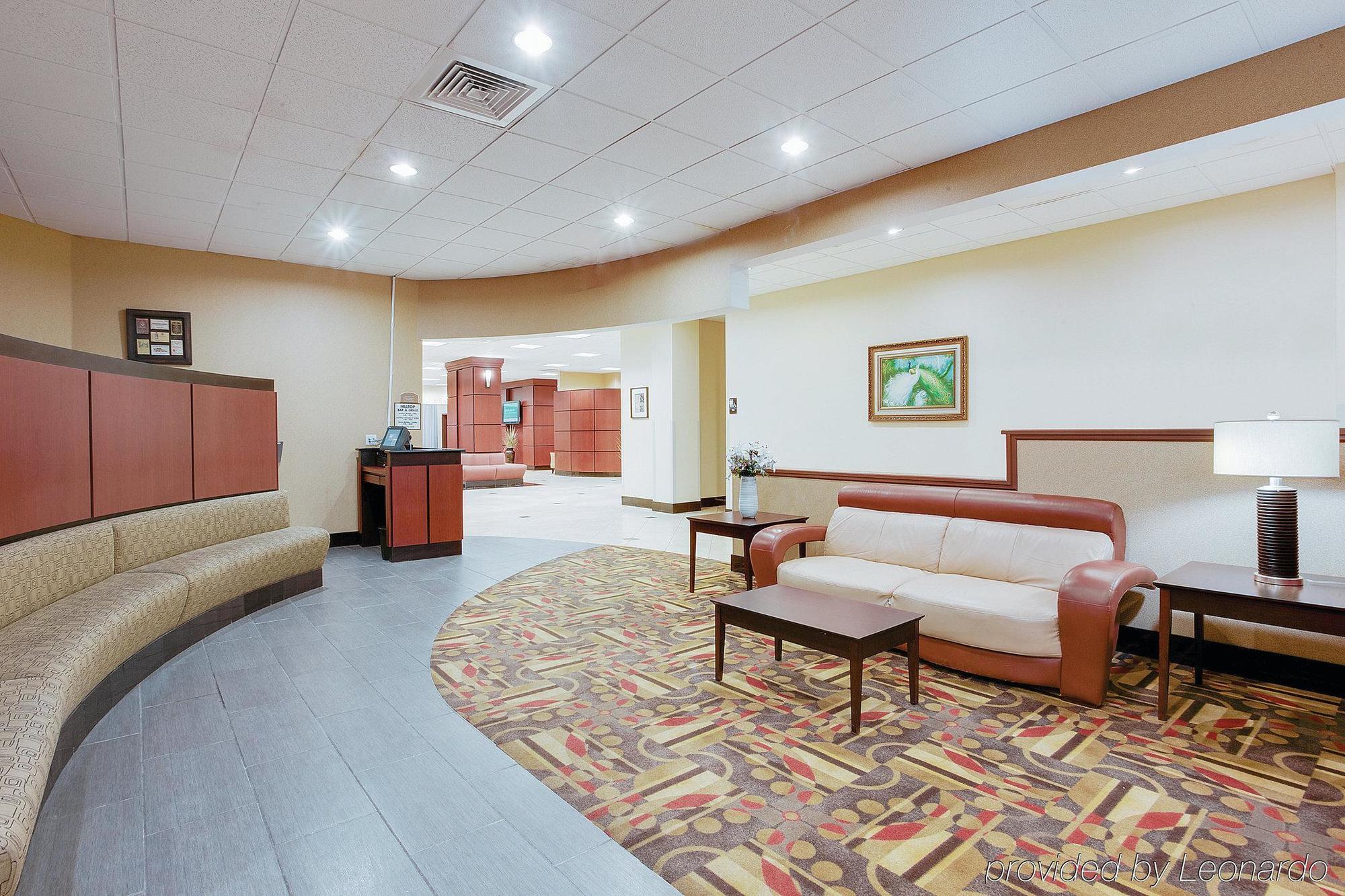 La Quinta Inn & Suites Pittsburgh North McCandless Township Exterior foto